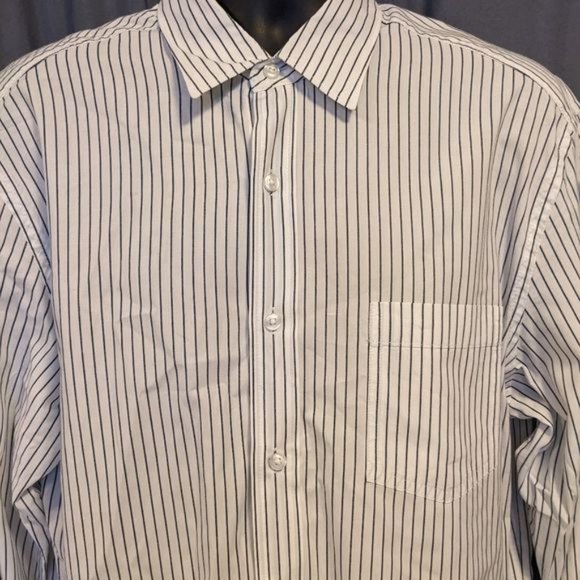 Gap Button Shirt - Picture 1 of 3